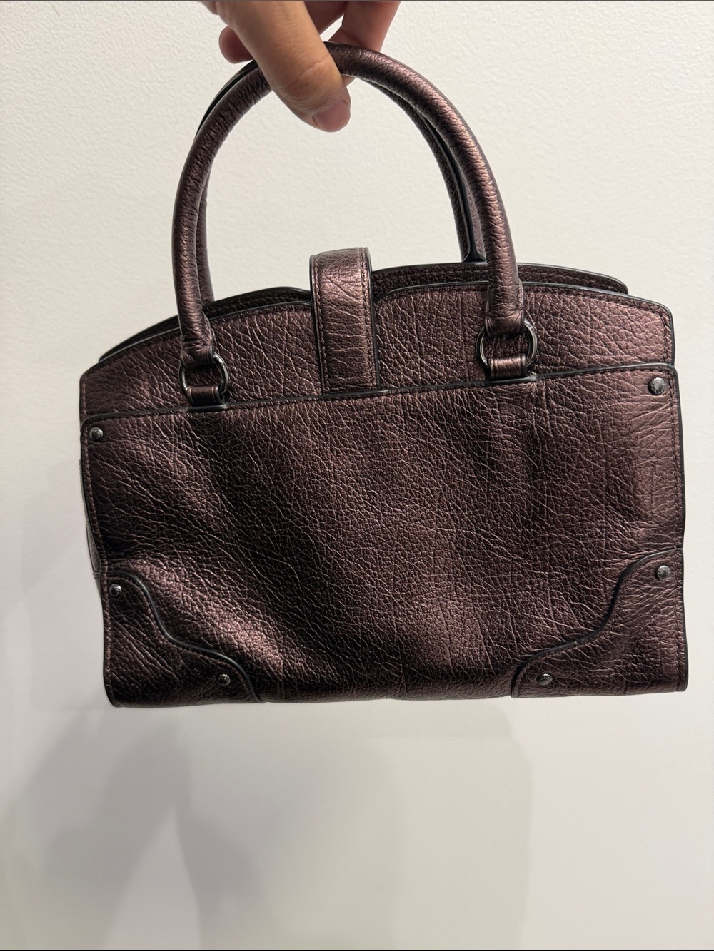 Coach Mercer Satchel 24 in a metallic copper or bronze leather. - Picture 4 of 9